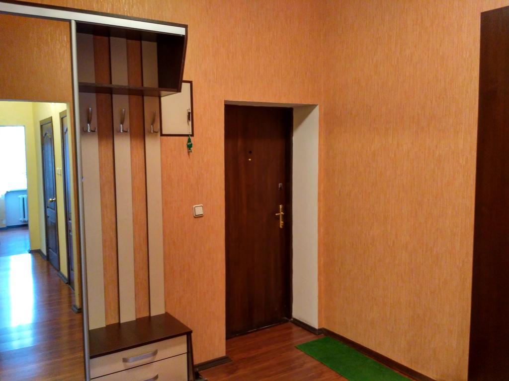 Apartment On Ierusalimka 9 Vinnytsia Bagian luar foto