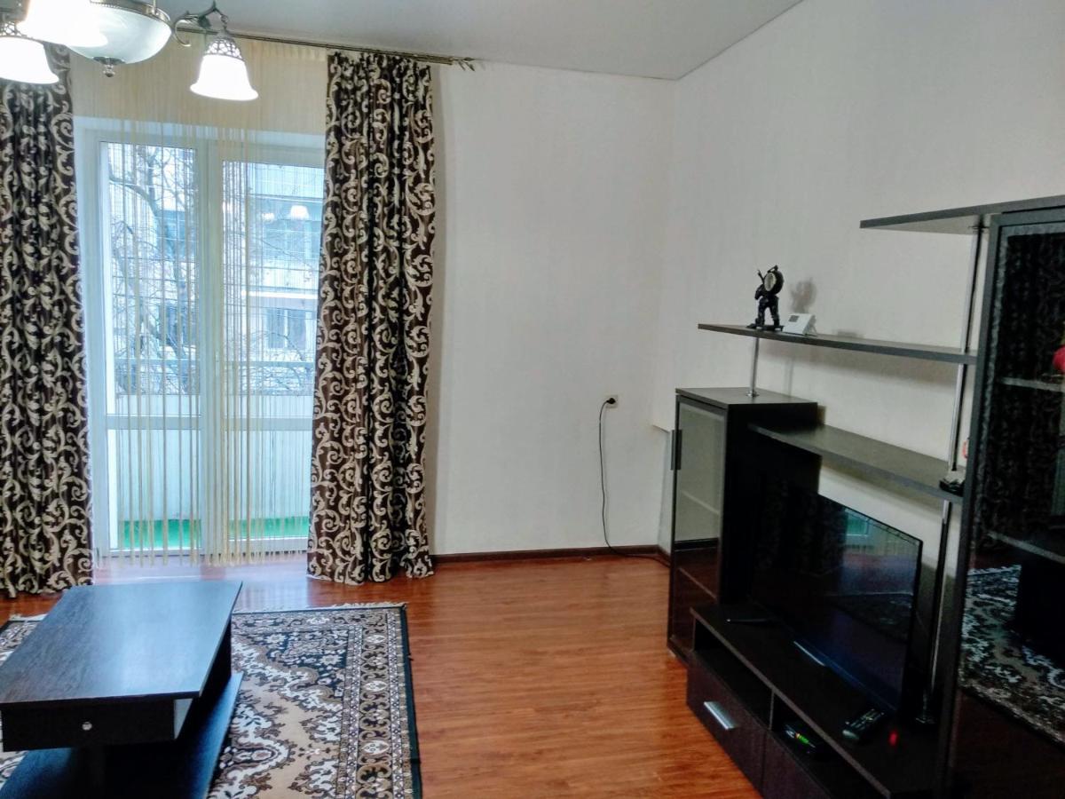 Apartment On Ierusalimka 9 Vinnytsia Bagian luar foto